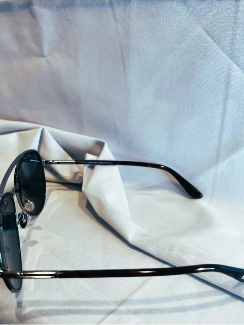Tom Ford Aviator Sunglasses with Blue Lenses and Silver Frame